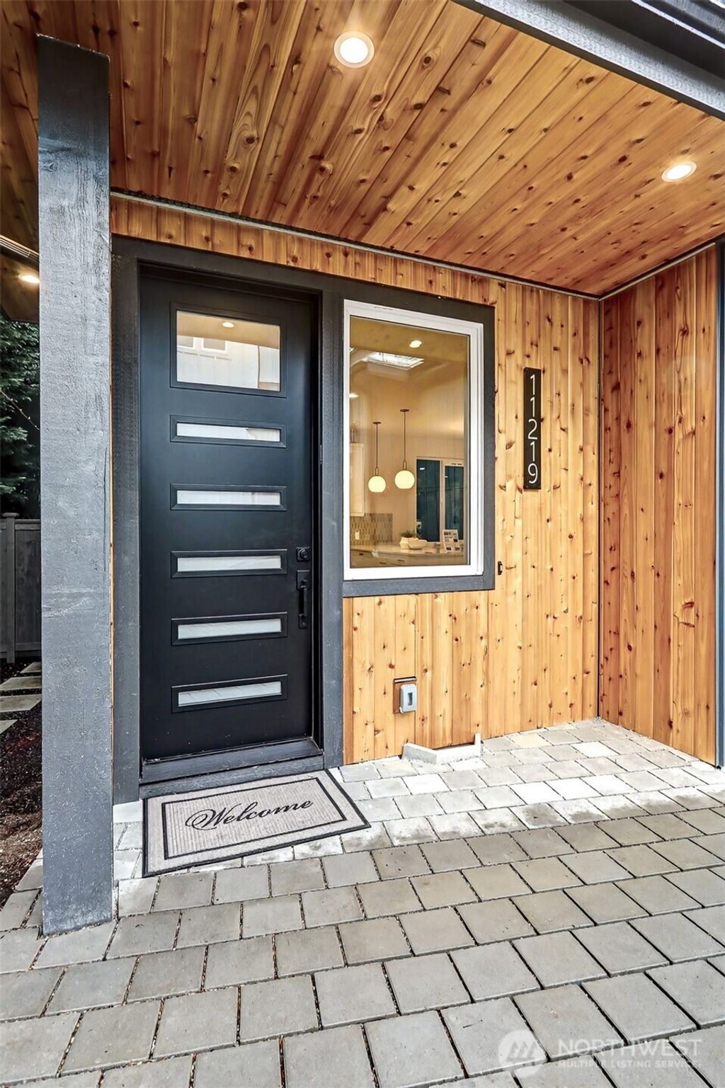 Photo of 11219 NE 95th Street, Kirkland, WA 98033 (MLS # 2502897)