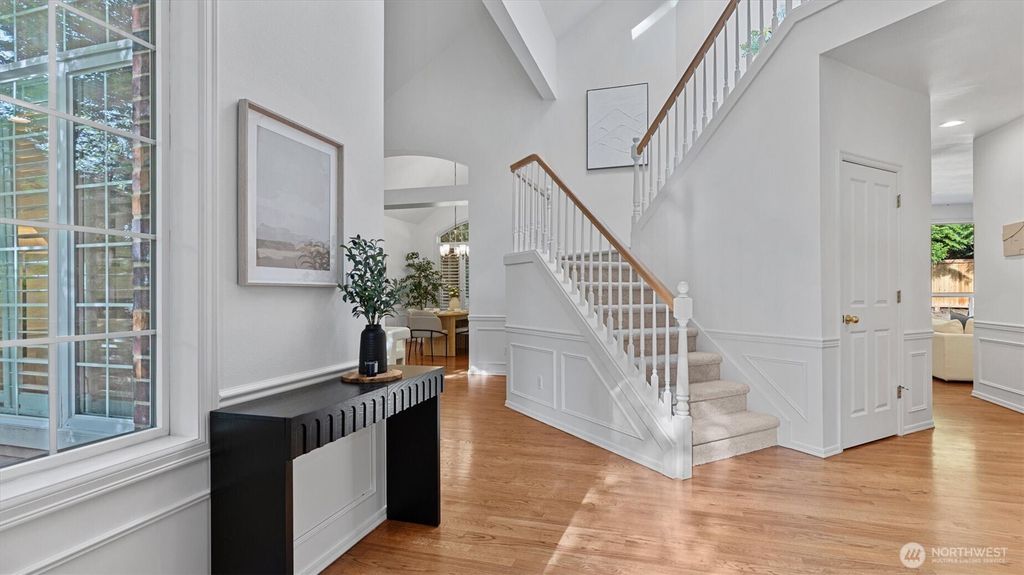 Photo of 110 247th Avenue SE, Sammamish, WA 98074 (MLS # 2455000)