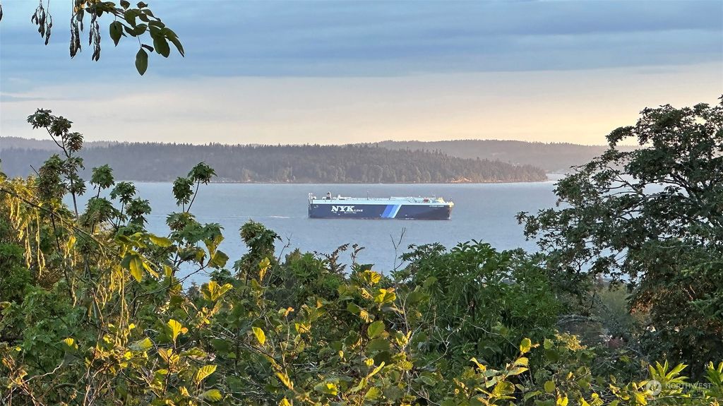 Photo of 5121 SW Pritchard Street, Seattle, WA 98116 (MLS # 2254009)