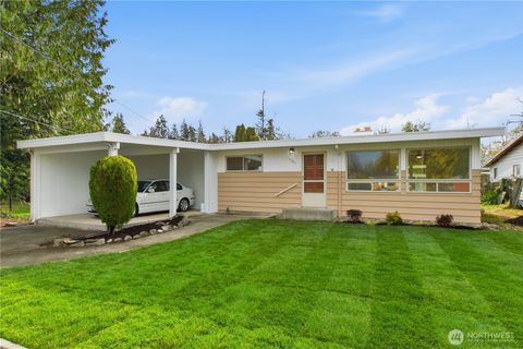 Photo of 1361 S 279th Street, Des Moines, WA 98198 (MLS # 2457495)