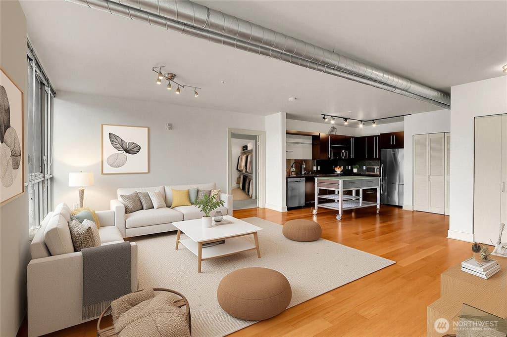 Photo of 530 Broadway E #210, Seattle, WA 98102 (MLS # 2570530)