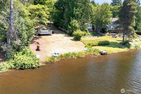 Photo of 19539 330th Avenue NE, Duvall, WA 98019 (MLS # 2554508)