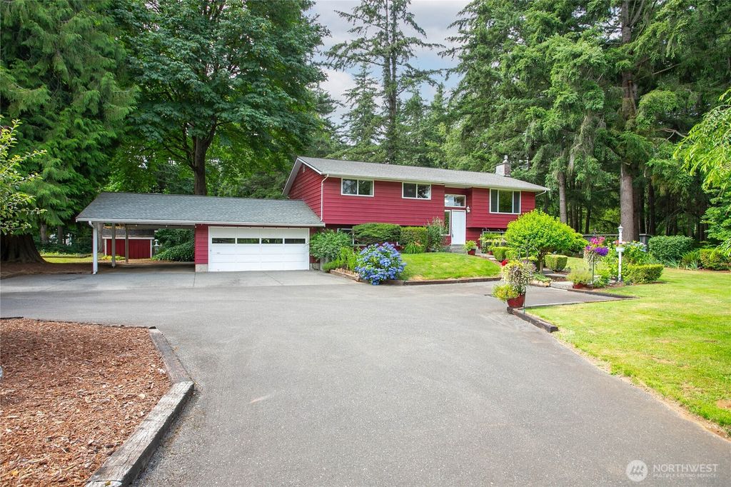 Photo of 6650 Kings Lane, Bellingham, WA 98226 (MLS # 2546767)
