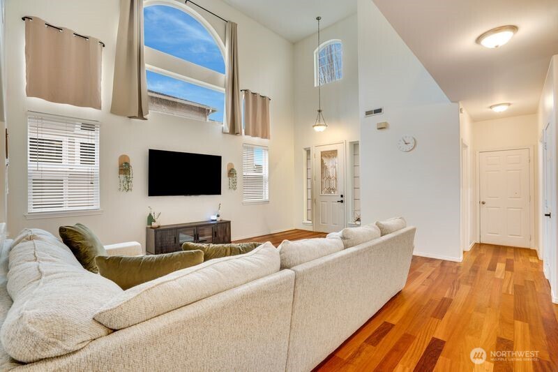 8918 176th Street Ct E