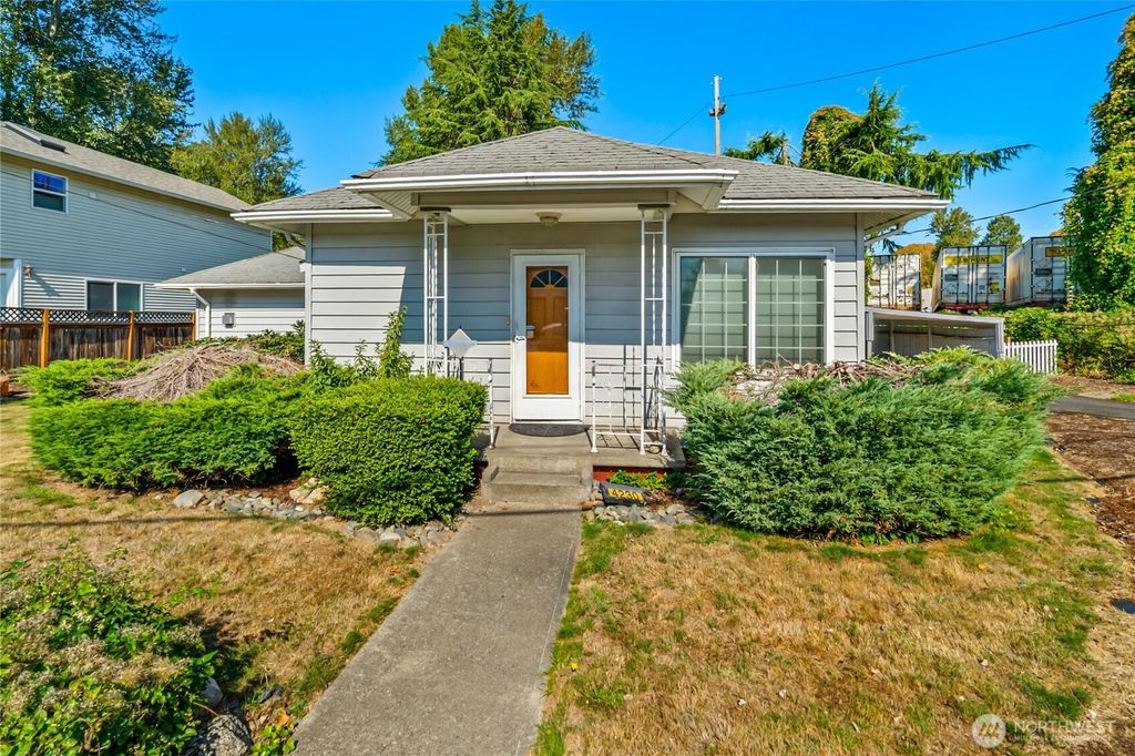 Photo of 4230 S 116th Street, Tukwila, WA 98168 (MLS # 2443101)