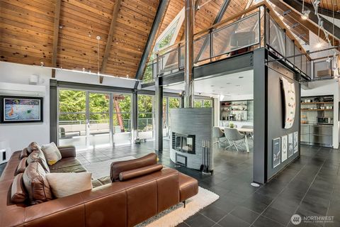 26222 SE 152nd St Issaquah WA 98027