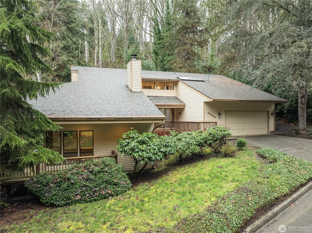 Photo of 6436 NE 135th Place, Kirkland, WA 98034 (MLS # 2597058)