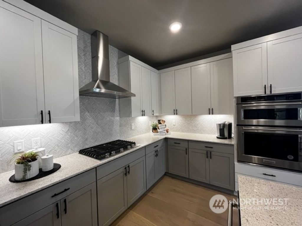 Photo of 28004 S 40th Place #25, Auburn, WA 98001 (MLS # 2024288)