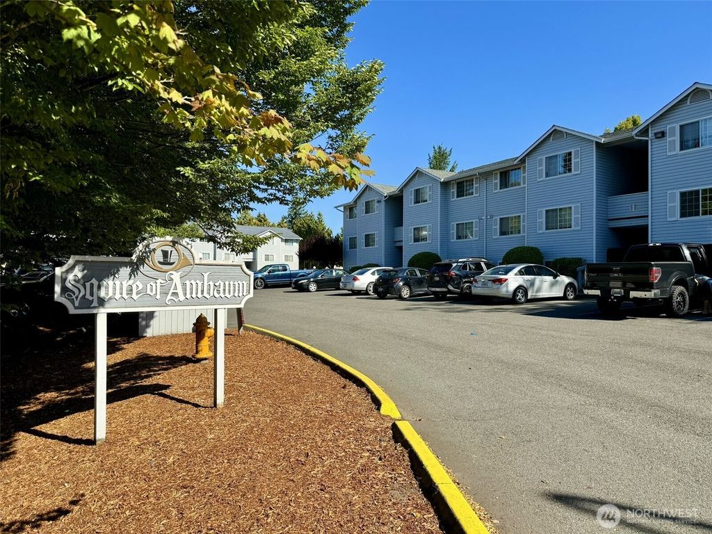 Photo of 13232 Ambaum Boulevard SW, Burien, WA 98146 (MLS # 2465211)