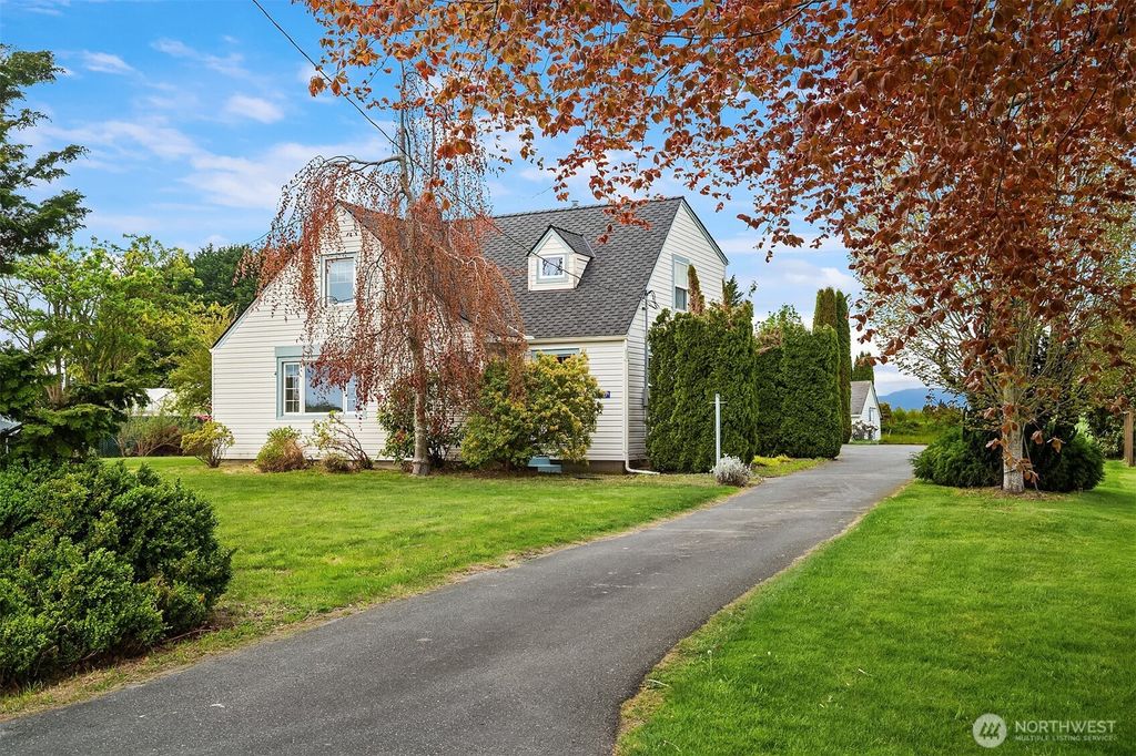 Photo of 17289 Dunbar Road, Mount Vernon, WA 98273 (MLS # 2515488)