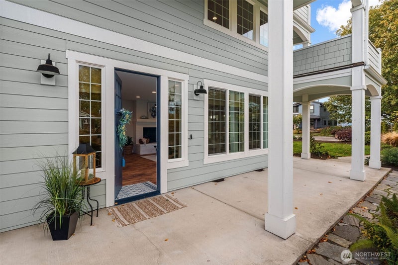 5120 N 49th Street
