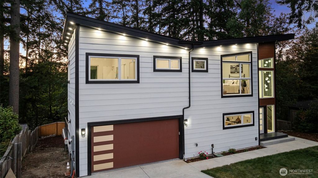 Photo of 4103 151st Avenue SE, Bellevue, WA 98006 (MLS # 2438432)