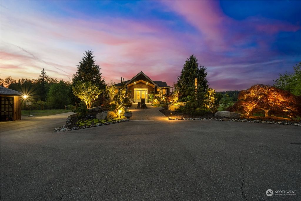 Photo of 11905 108th Street NE, Lake Stevens, WA 98258 (MLS # 2070855)
