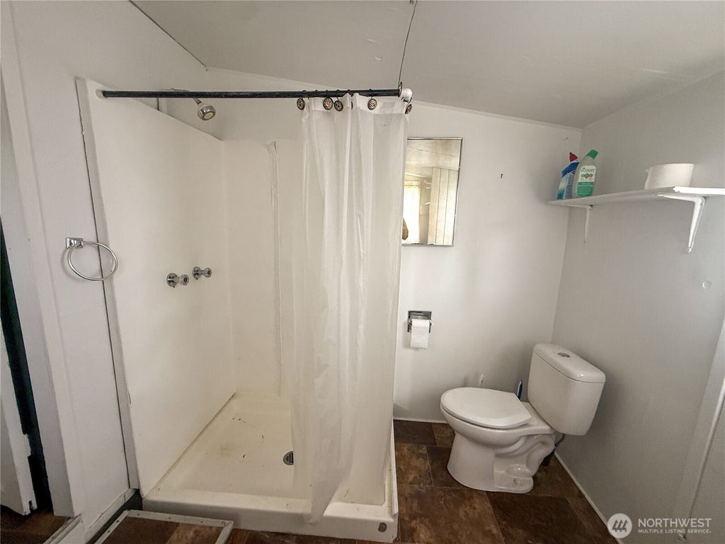 Photo of 20730 33rd Avenue W, Lynnwood, WA 98036 (MLS # 2547373)