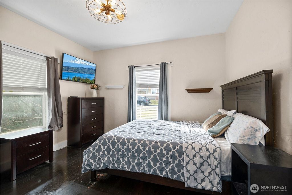 listing image 9364477145242897539