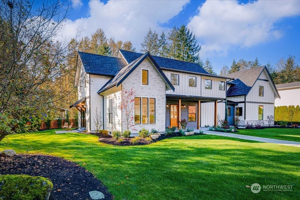 Photo of 21430 114th Avenue SE, Snohomish, WA 98296 (MLS # 2198807)