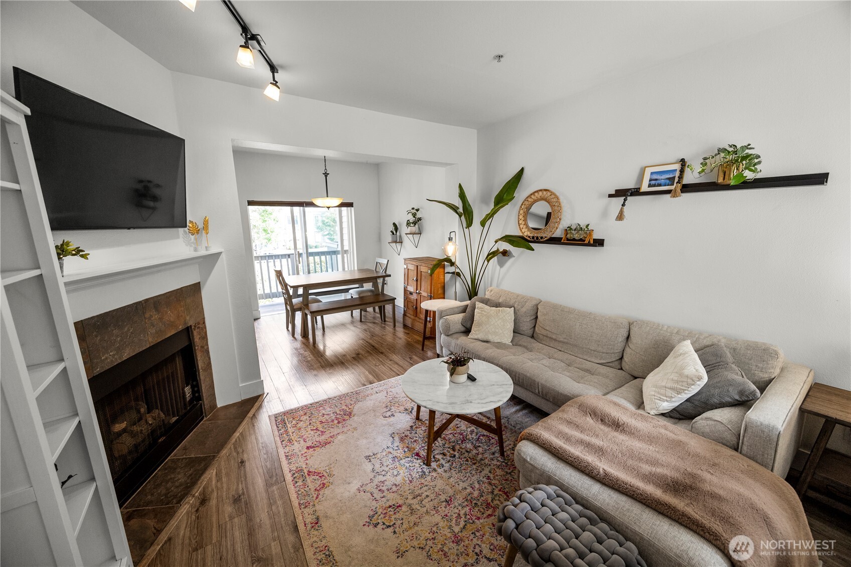 9014 Main Street E C-120