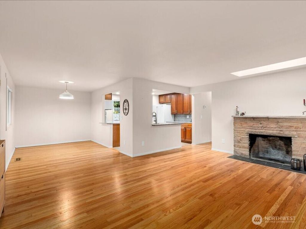 Photo of 8706 13th Avenue NW, Seattle, WA 98117 (MLS # 2463055)