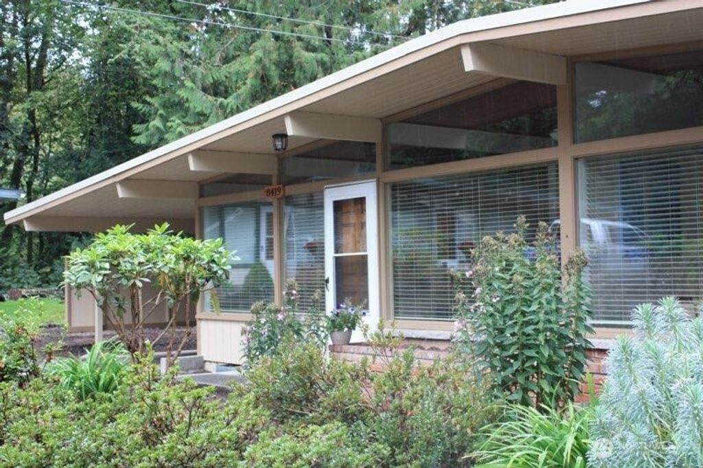 Photo of 8417 Gold Way, Everett, WA 98208 (MLS # 2475731)