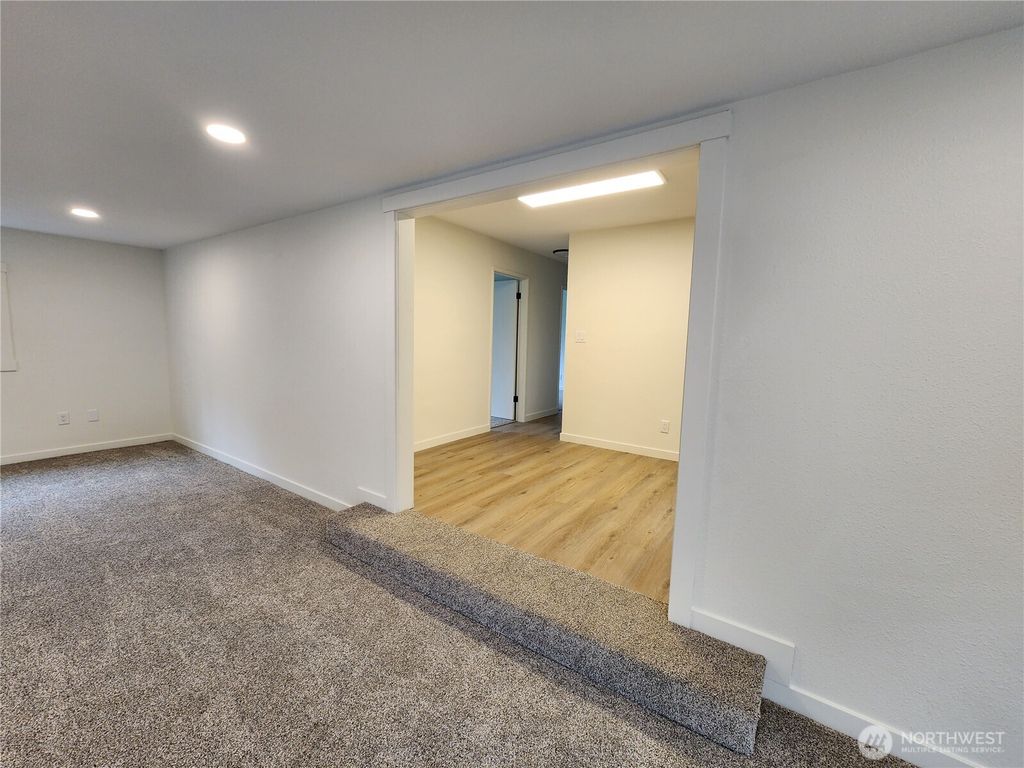 Photo of 103 Kraft Road, Longview, WA 98632 (MLS # 2483656)