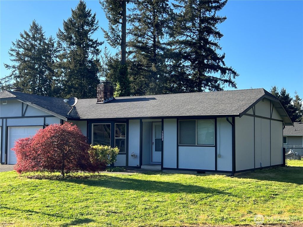 Photo of 1521 -1523 151st Street Ct S, Spanaway, WA 98387 (MLS # 2513459)