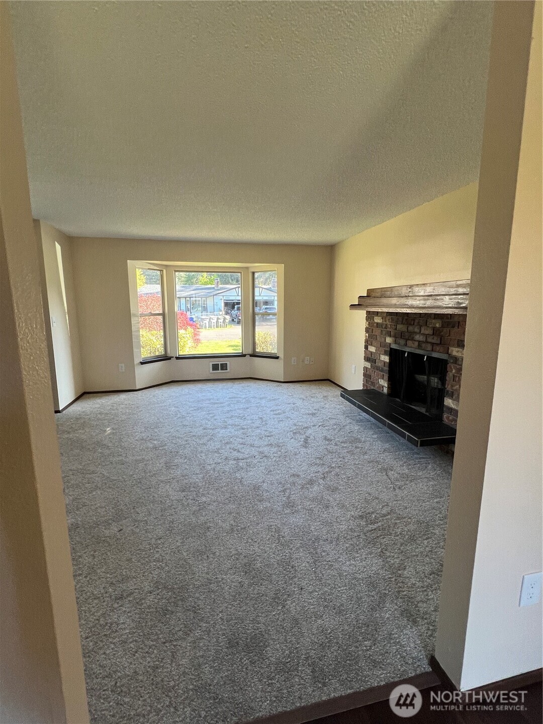 1521 151st Street Ct S