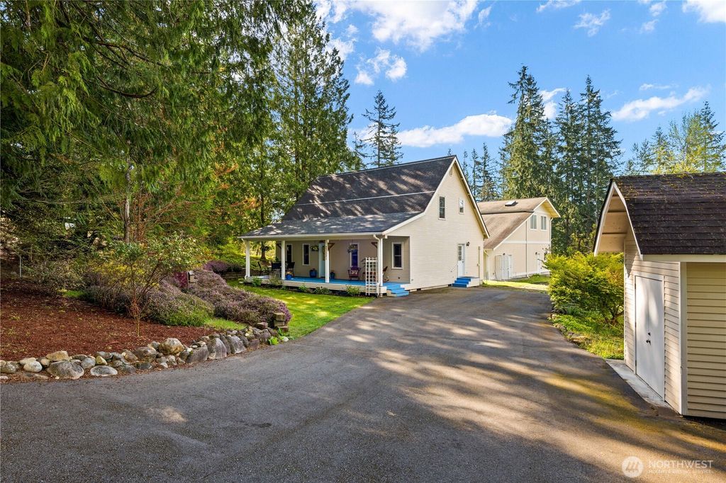 Photo of 23521 NE 181st Street, Woodinville, WA 98077 (MLS # 2363828)