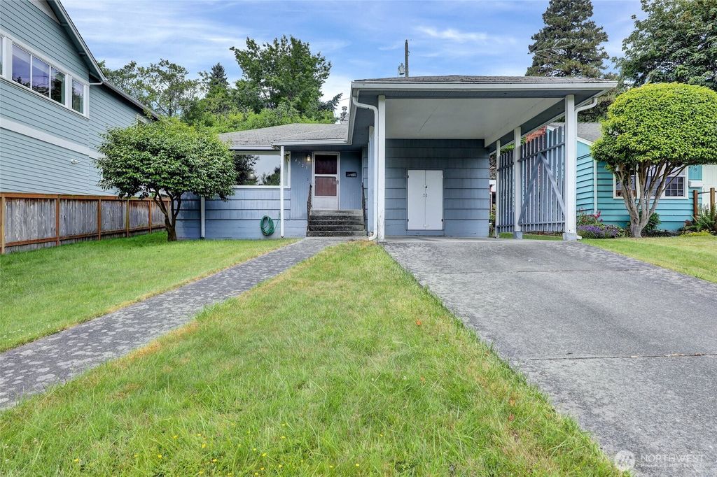 Photo of 4723 50th Avenue SW, Seattle, WA 98116 (MLS # 2393758)