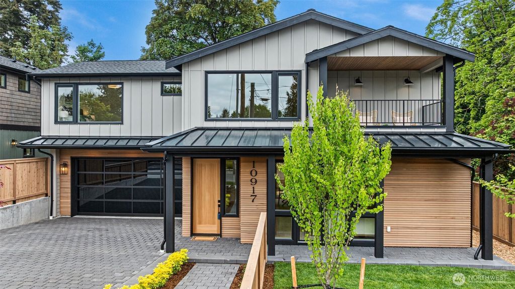 Photo of 10917 NE 59th Street, Kirkland, WA 98033 (MLS # 2374282)