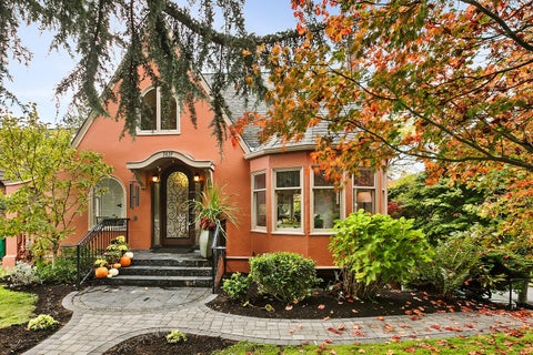 Photo of 3639 Magnolia Boulevard W, Seattle, WA 98199 (MLS # 2599178)