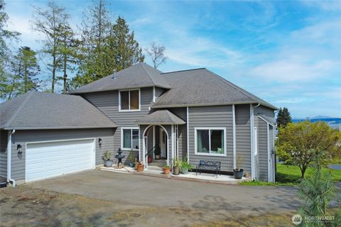 Photo of 8101 NE Hunt Club Lane, Hansville, WA 98340 (MLS # 2509608)