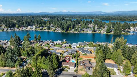 Photo of 18107 25th ST Avenue Ct E, Lake Tapps, WA 98391 (MLS # 2492970)