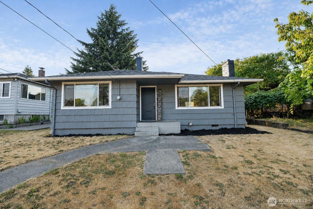 Photo of 6835 Yakima Avenue, Tacoma, WA 98408 (MLS # 2559149)