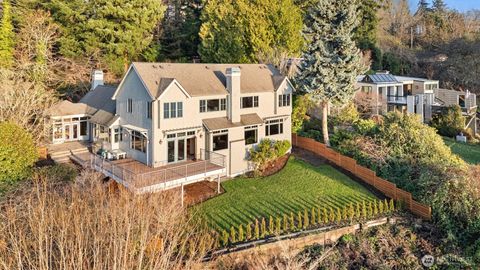 8281 W Mercer Way Mercer Island WA 98040