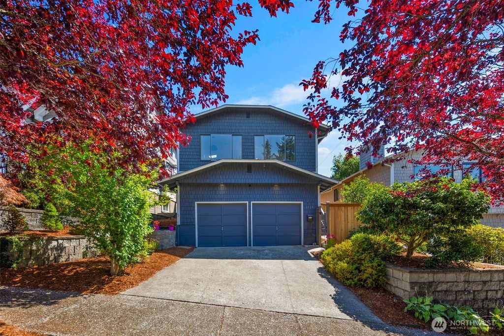 Photo of 2919 W Mansell, Seattle, WA 98199 (MLS # 2412161)