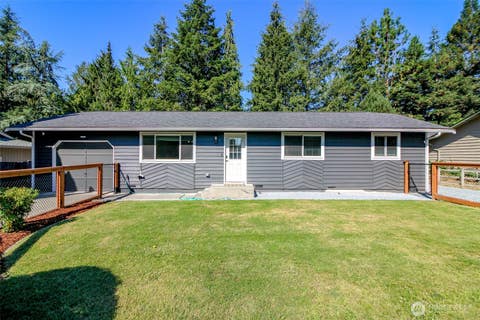 Photo of 24410 Terrace PL PL, Black Diamond, WA 98010 (MLS # 2573189)