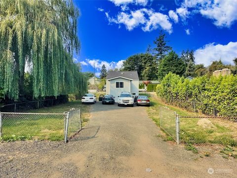 A home in Bremerton