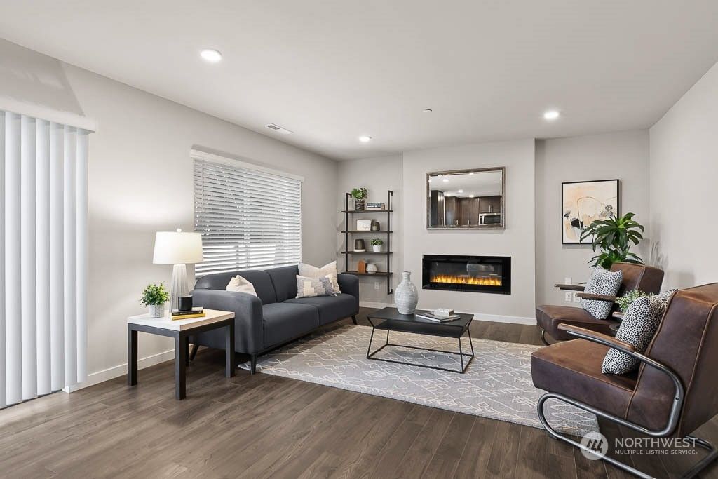 Photo of 2129 Eighth Place #CC 25, Snohomish, WA 98290 (MLS # 2011289)