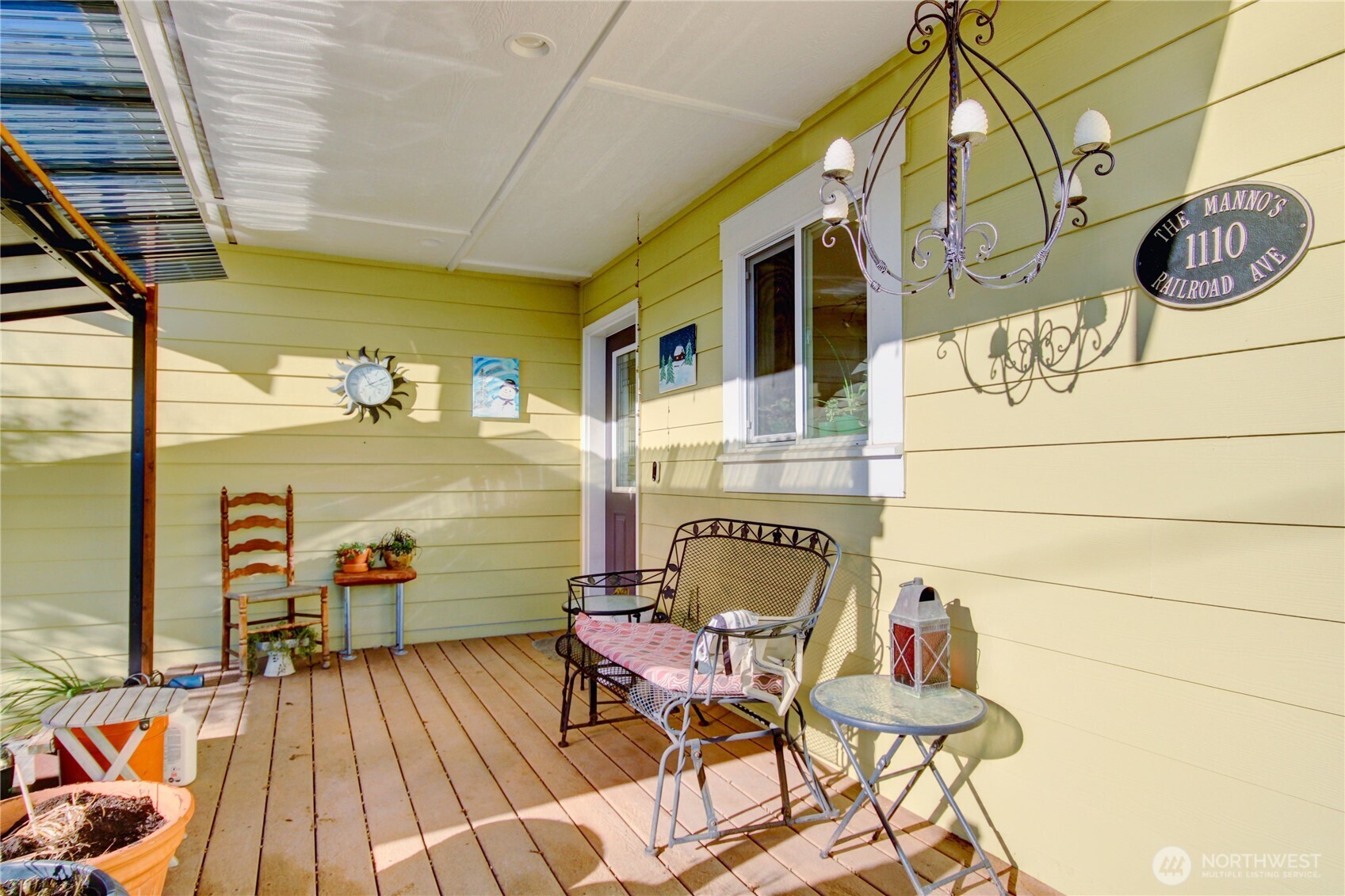 1110 Railroad Avenue