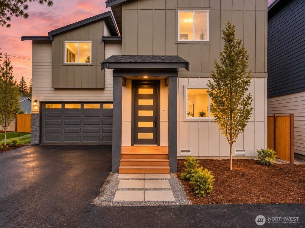 Photo of 5513 Fleming Street #A, Everett, WA 98203 (MLS # 2587637)