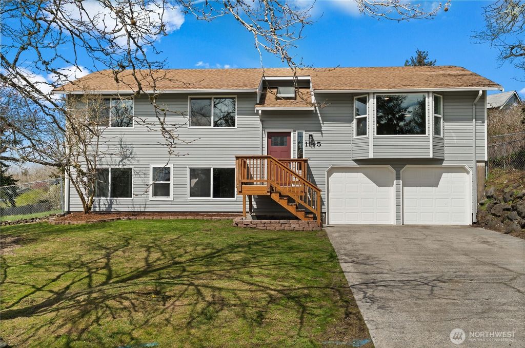 Photo of 1145 Larkspur Drive SE, Olympia, WA 98513 (MLS # 2499960)