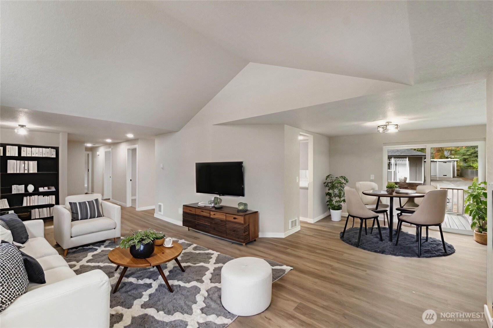 1113 132nd Street Ct E