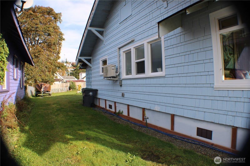 315 Eklund Avenue