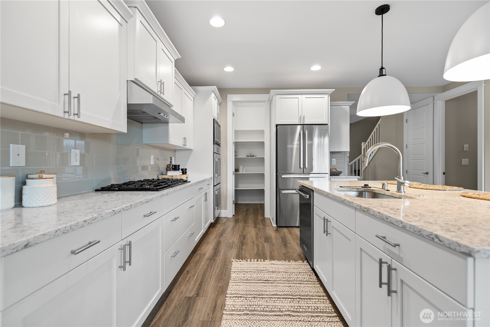 4853 Castleton Road SW