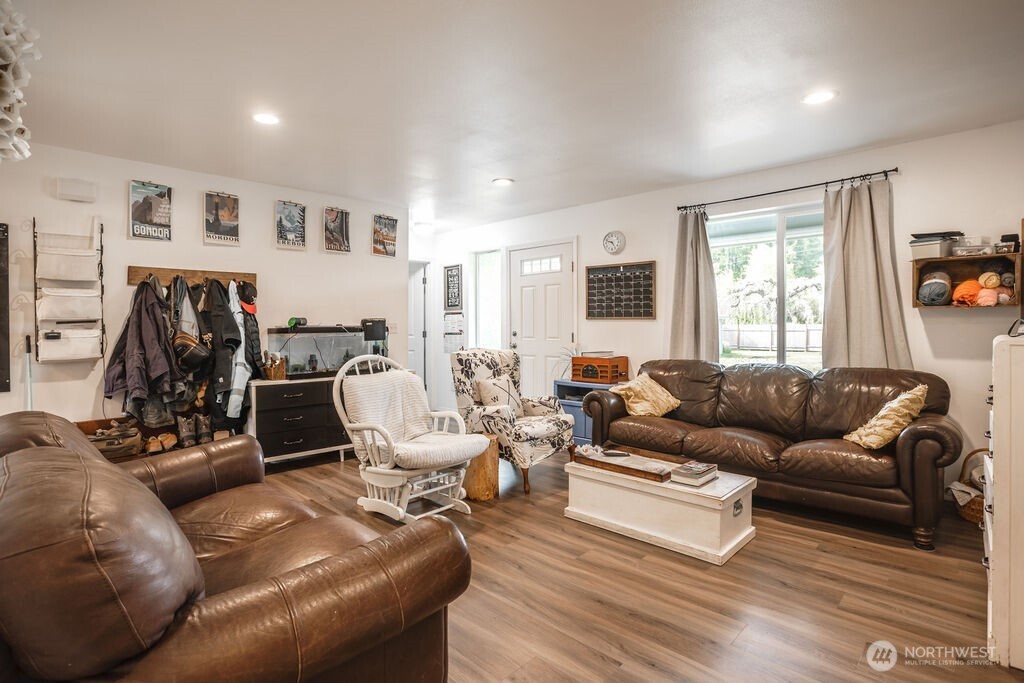 105 S Johnson Road