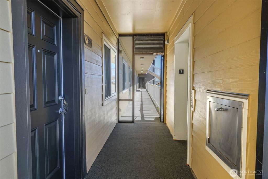 Photo of 262 Oyhut Bay Boulevard SW #305, Ocean Shores, WA 98569 (MLS # 2506621)