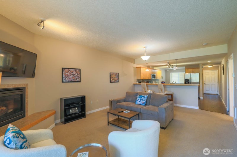 262 Oyhut Bay Boulevard SW 305