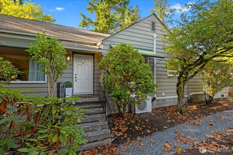 Photo of 11307 24th Avenue NE, Seattle, WA 98125 (MLS # 2447794)