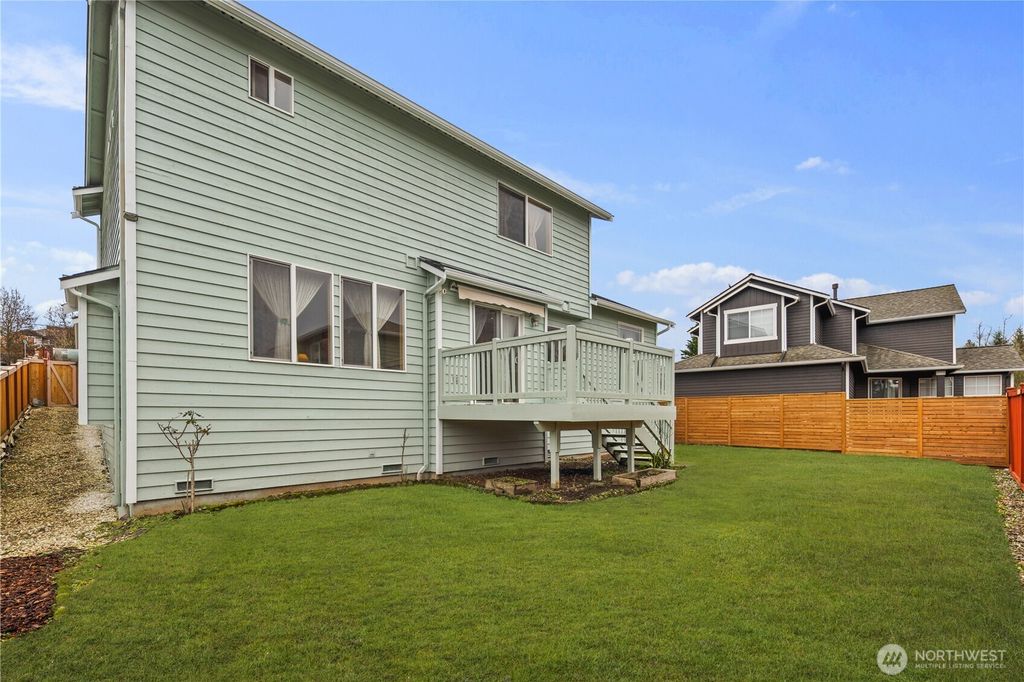 Photo of 14426 19th Avenue W, Lynnwood, WA 98087 (MLS # 2475187)