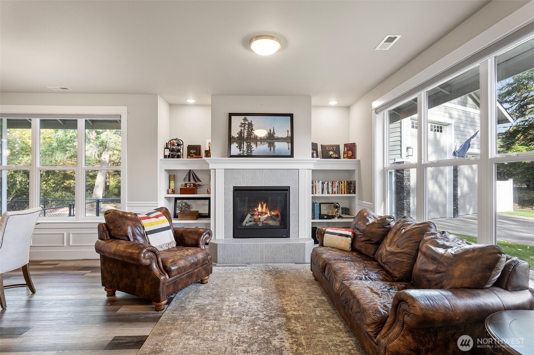 21010 Meridian Avenue E